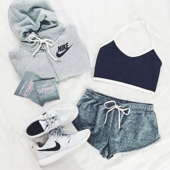 29 Stylish Gym Outfits - The Cuddl