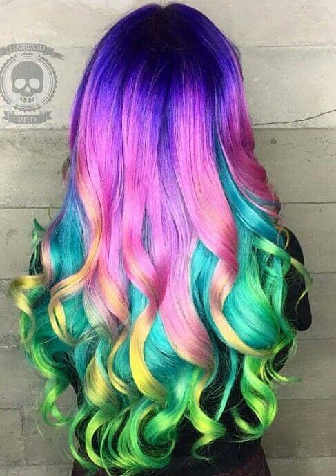 Super long hair looks even better in technicolor. NEED.