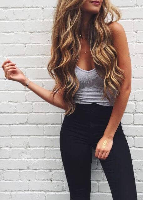 33 Hottest Beach Waves For This Summer
