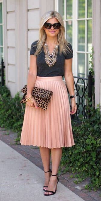 23 Cute Skirt Outfit Ideas