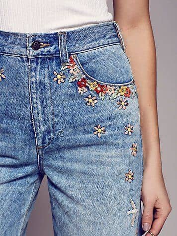 25 Wonderful Embroidered Jeans Outfits