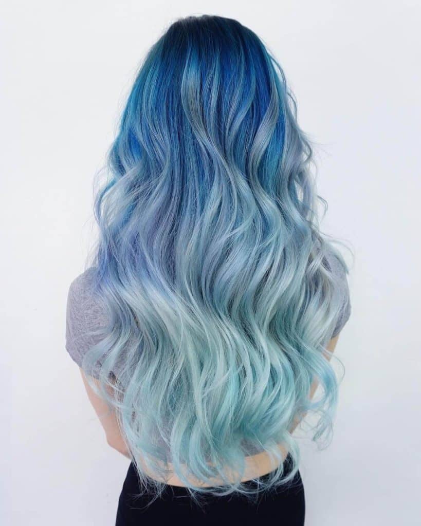 27 Super Cool Blue Ombre Hairstyles - The Cuddl