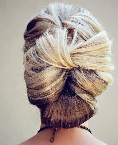 24 Ways to Style Your Hairstyle Up with Buns