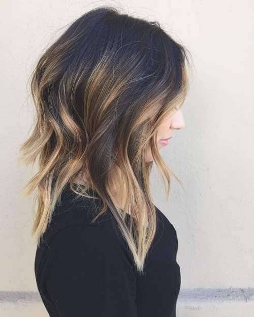 35 Pretty Chic Medium Lenght Hairstyles to Get the Most Fashionable Look