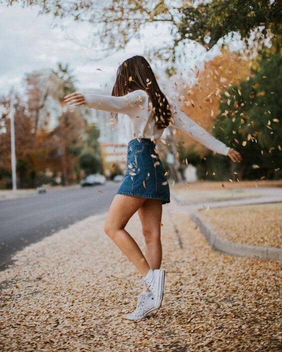 Denim Miniskirt With Sweater And Sneakers