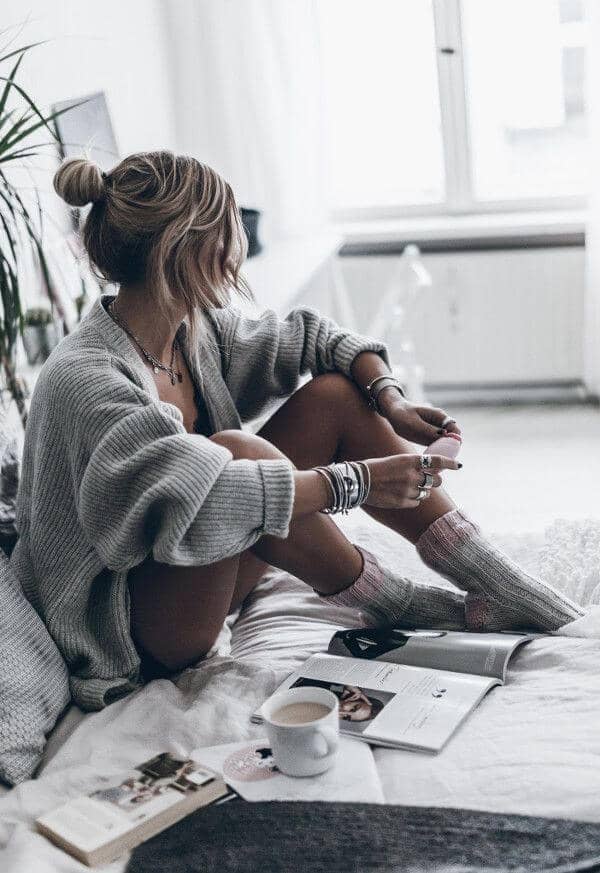 Sexy Lazy Day Sweater Look