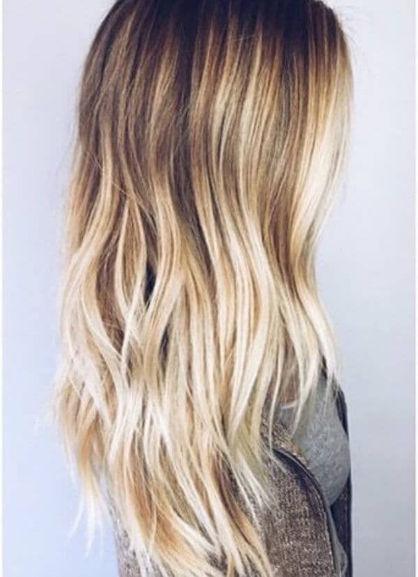 A Flirty beach wave ombre hairstyle