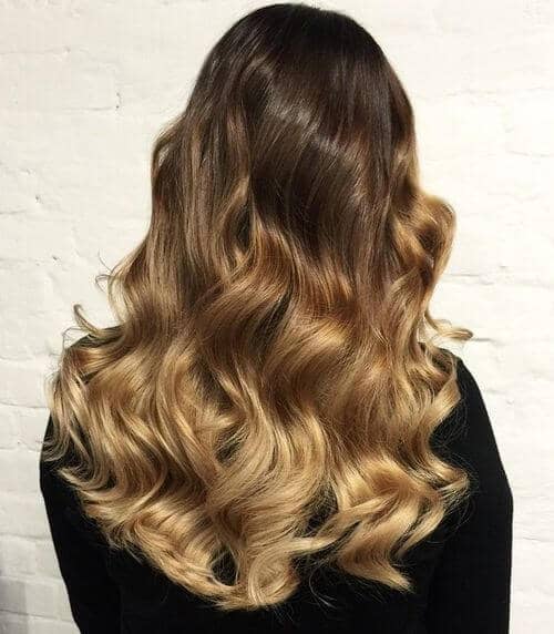 Bouncy and Voluminous Warm Ombre Curls