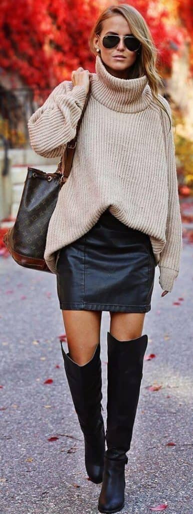 25 Trendy Leather Skirt Fall Outfits for Seasonal Stylistas