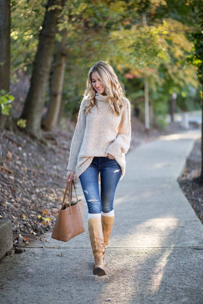 27 Chic Looks for the Turtleneck Fall Outfit