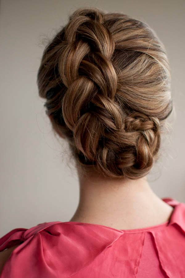 Perfectly Tucked Side Braid