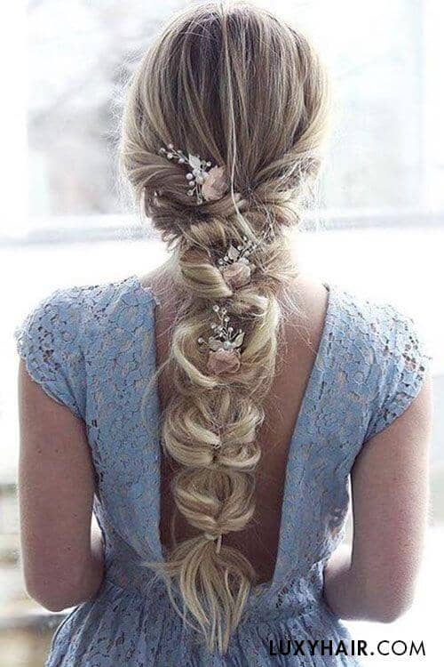 Loose Pull-through Braid With Flowers