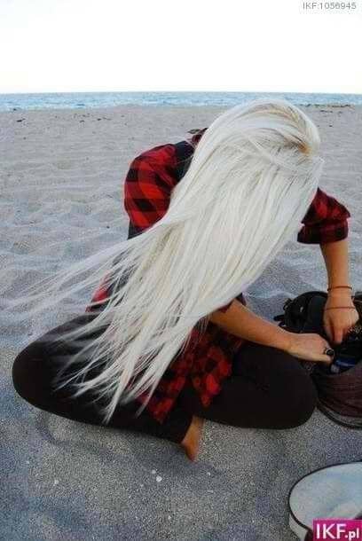 Windblown Ice Blonde Beach Hair