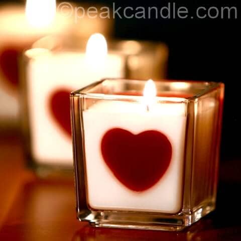 Simple Candle Holder Valentine's Day Decoration Ideas