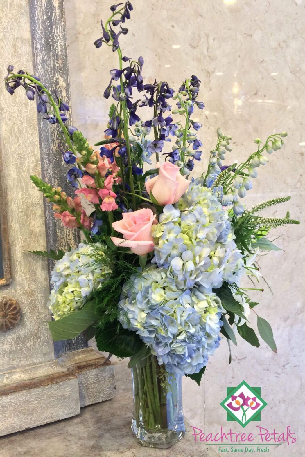 25 Creative Valentine’s Day Flower Ideas to Make Your Day Memorable - The Cuddl