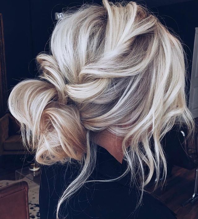 Messy Wave Bun Hairstyle Design