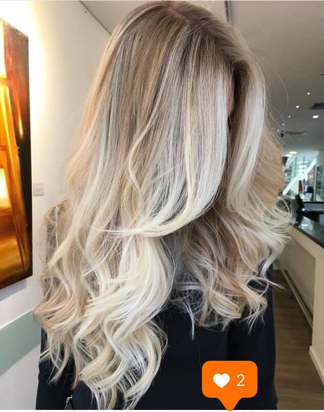 24 Bombshell Blonde Balayage Hairstyles That Are Cute And
