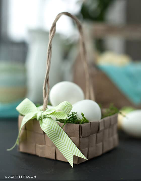 Woven Paper Baskets with Bows