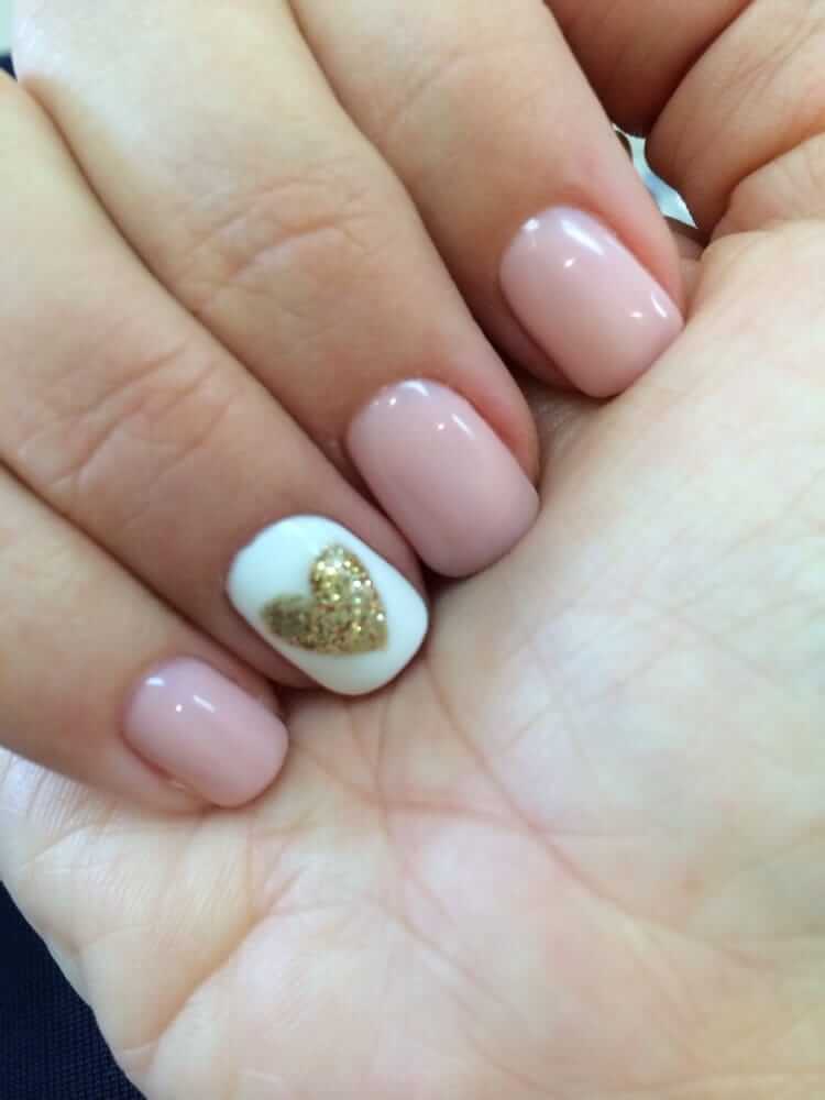 A Golden Gilded Heart Gel Nail Designs