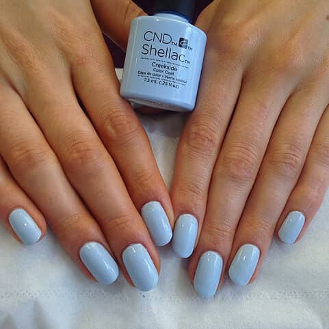 Easy Powder Blue Manicure