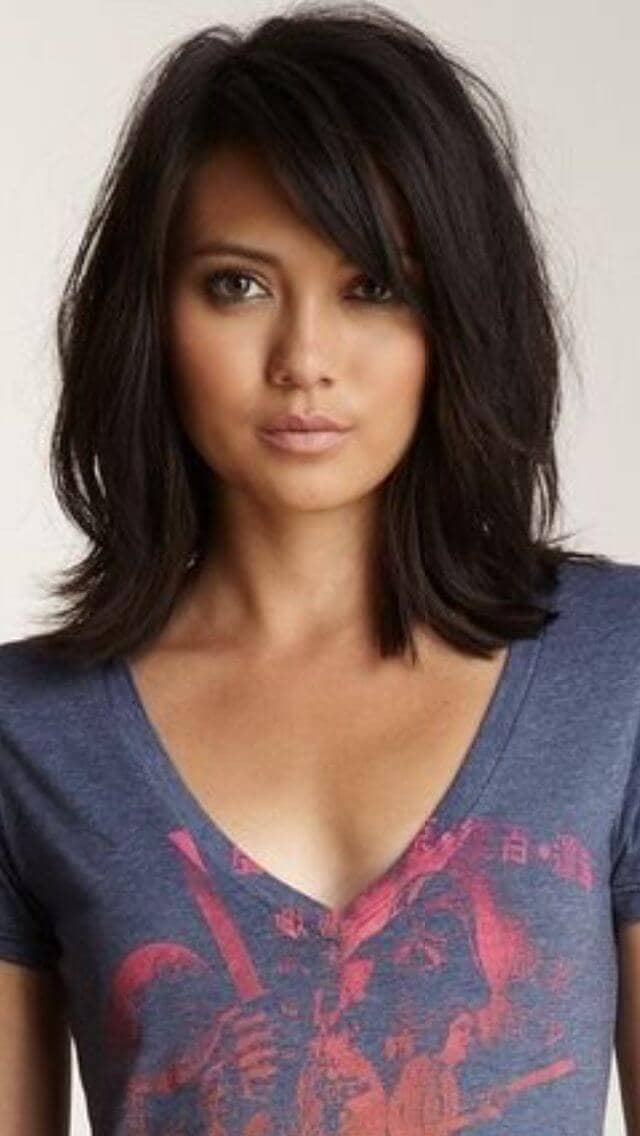 medium length hairstyles with side bangs