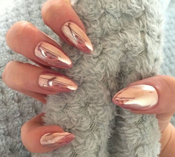 Extra Sharp Peach Pointed Chrome Nails