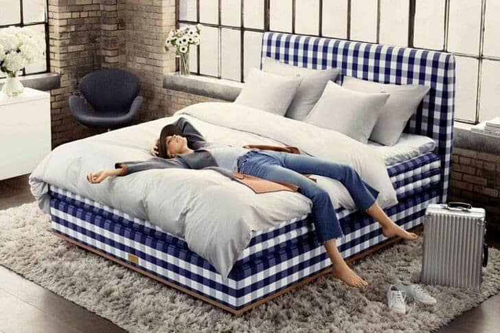 Gorgeous Gingham Fabric Platform Bed