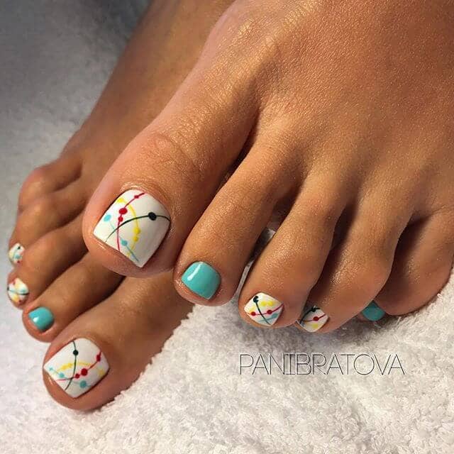 1950s Retro Pedicure Nail Art