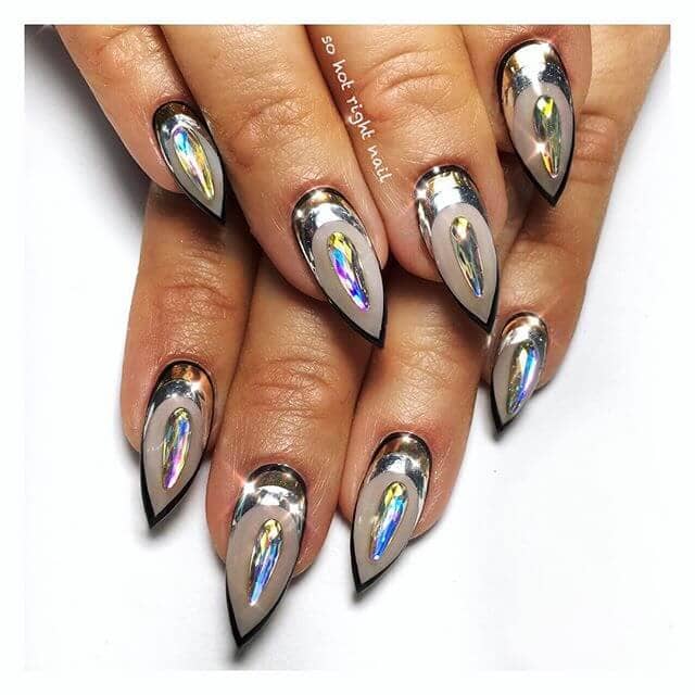 50 Gorgeous Holographic Nails That Are Simply Stunning