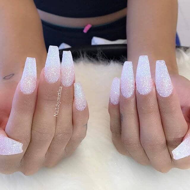 White as Snow Textured Glitter Manicure