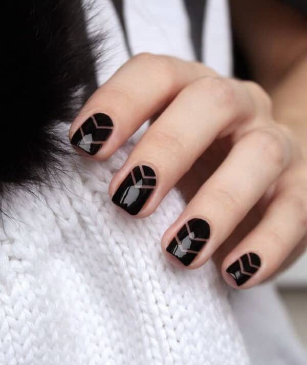 Negative space chevron - cute easy nail design