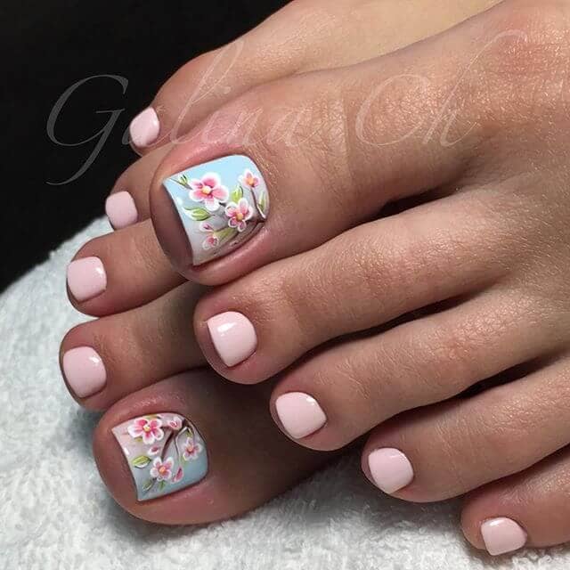 Lovely Cherry Blossom Pedicure Ideas