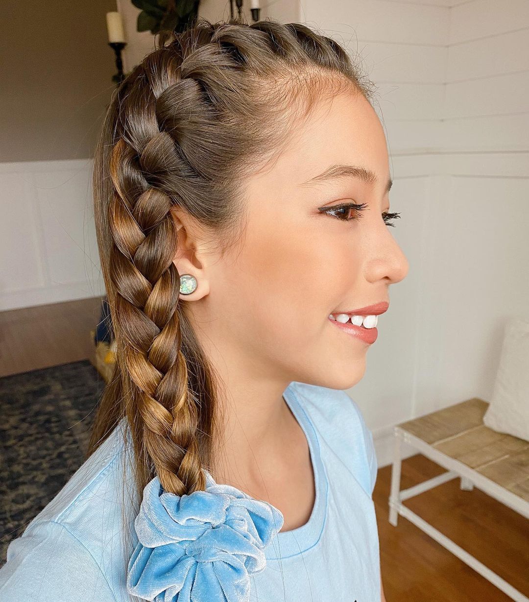  One-Sided Neat French Braid Hairstyle to Turn Heads
