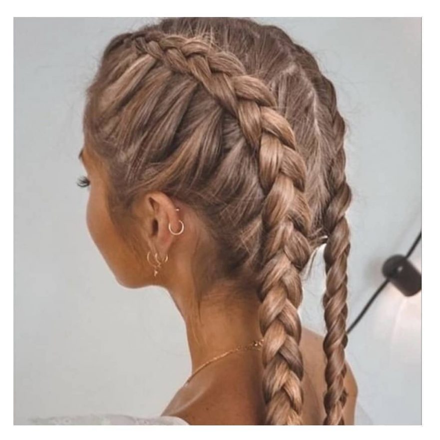 50 Inspiring French Braid Hairstyles that Stand Out in 2023