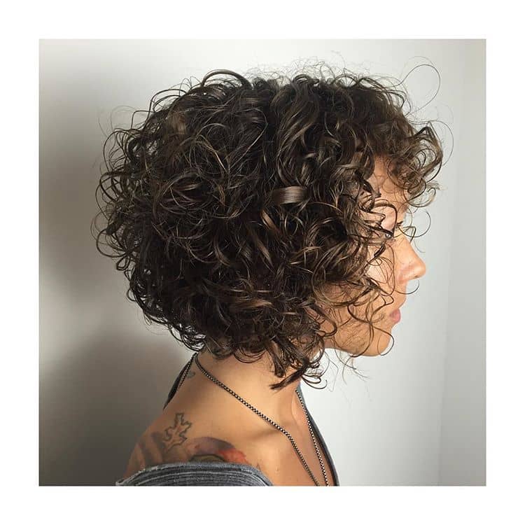 Subtly Swirling Natural Hair with Layered Short Curls