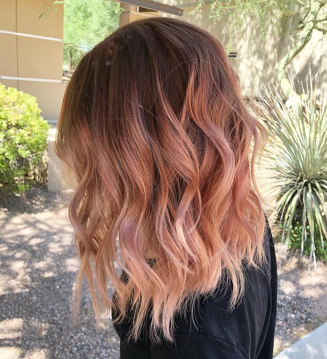 Shoulder-Length Strawberry blond Balayage and Copper Rose Gold Hair