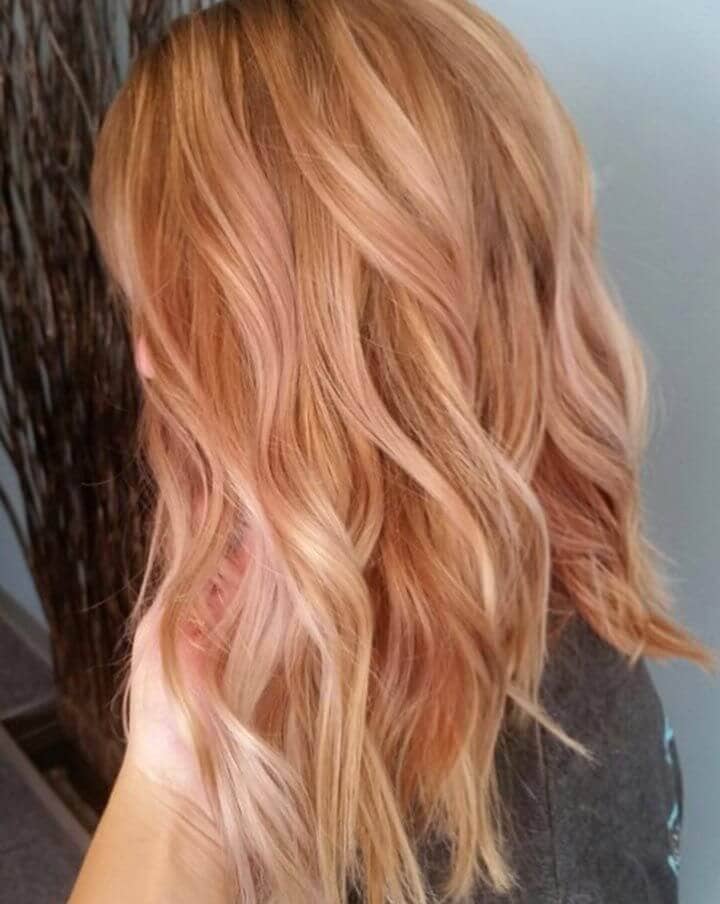 Blonde Beach Wave Highlights in Rose Gold Hair