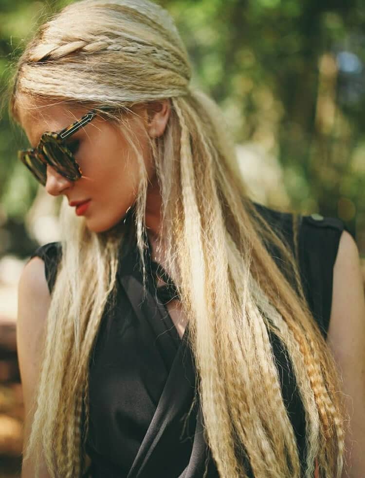  Crimped Hair for a Sleek, Professional Look