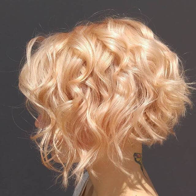 50 Short Curly Hair Ideas To Step Up Your Style Game In 2020