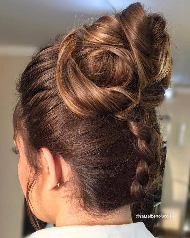 Unique Updo With Beautiful Bun and Braid