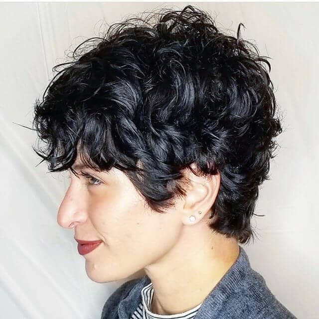 curly pixie cut