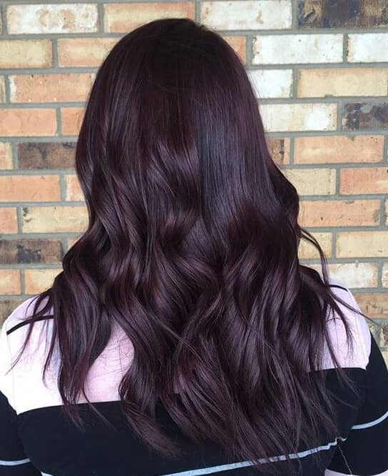 50 Hot Shades of Burgundy Hair to Rock Fall of 2022
