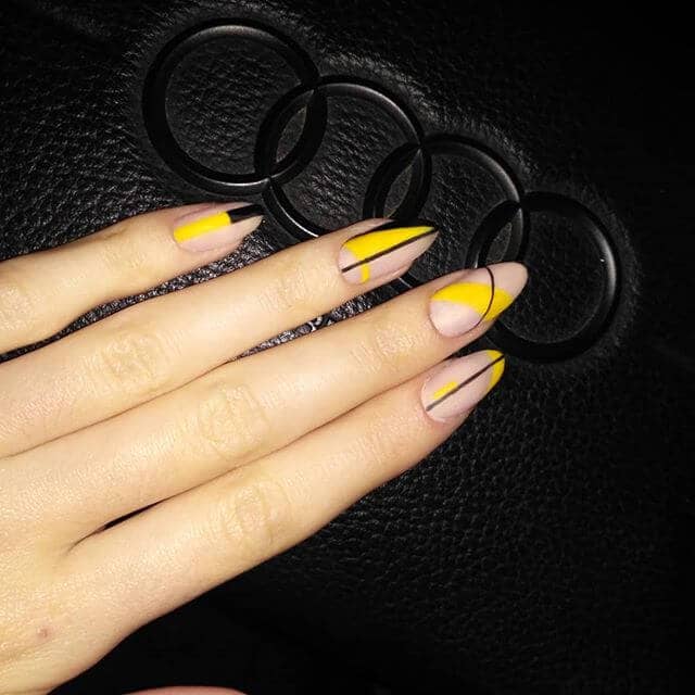 50 Gorgeous Yellow Acrylic Nails To Spice Up Your Fashion In 2020