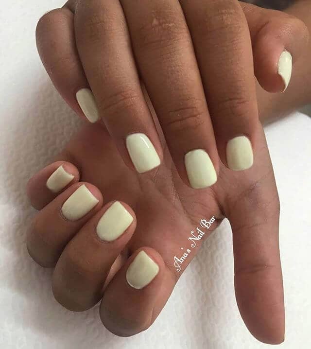 Short and Sweet Baby Yellow Nails