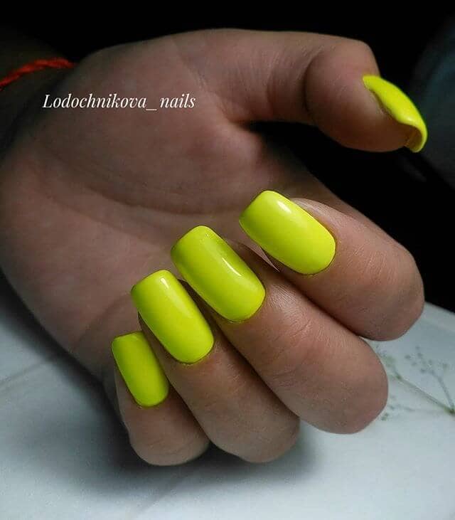 50 Gorgeous Yellow Acrylic Nails To Spice Up Your Fashion In