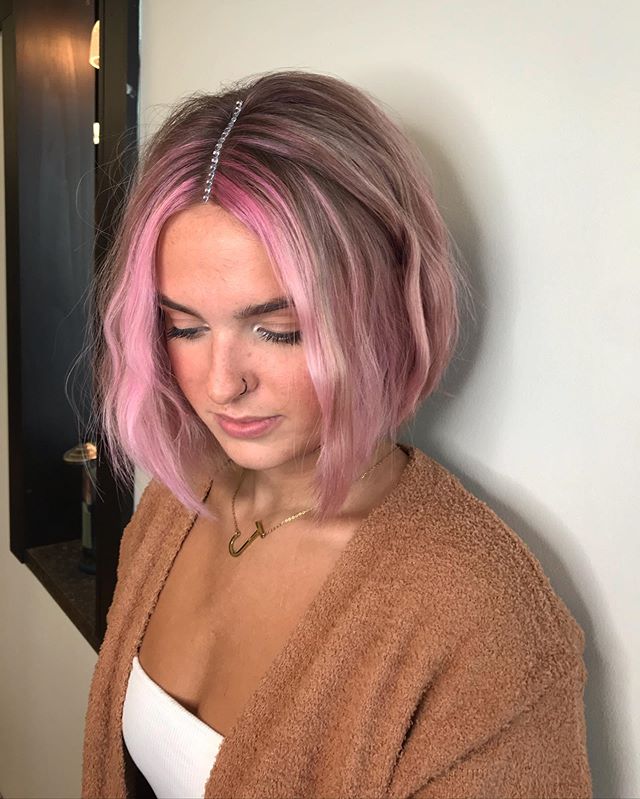 Medium Wavy Bob With Highlights Fine Hair