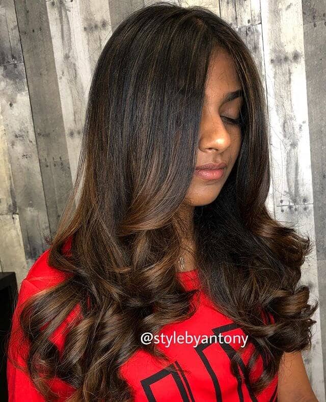 Versatile, Long Layers With Carefully Curled Ends