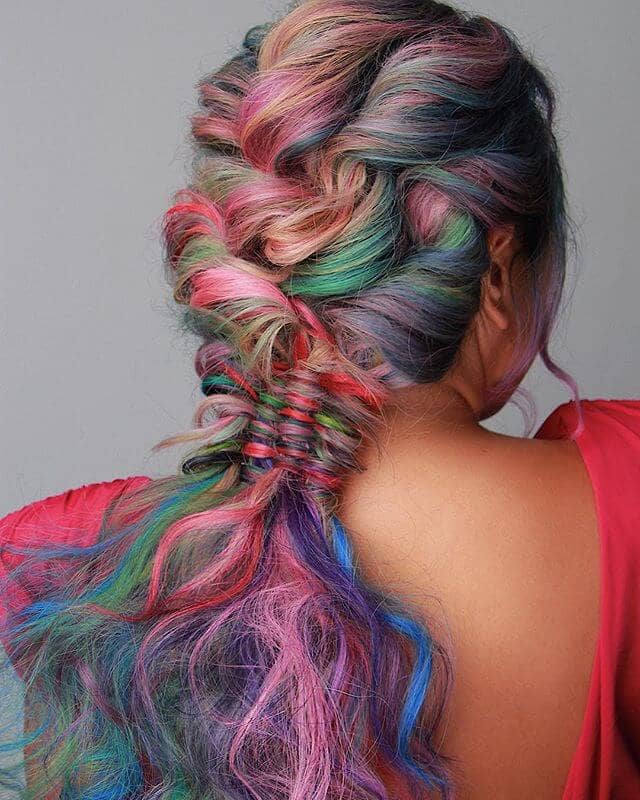 Messy-Chic Mermaid Braid in Soft Pastels