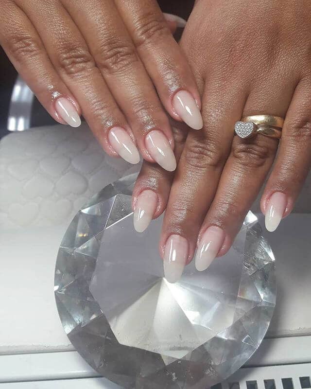 The Clear Nails Trend is the Next Big Thing