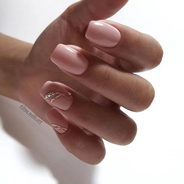 Nail Art: Princess Pink Nude Nails with Delicate Etching in Glitter